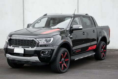 Rozšířené lemy blatníků s reflektorem pro FORD RANGER T7 2016-2018 po liftu