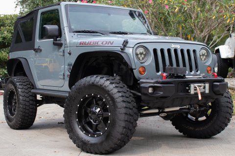 Spodní krycí panel pod přední nárazník Jeep Wrangler JK 10th Anniversary (2007–2018)