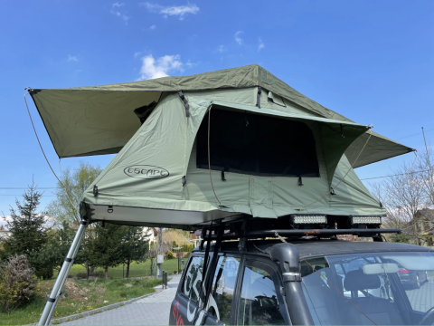 Střešní autostan Escape 190 cm – ZELENÝ | 9 dní používaný